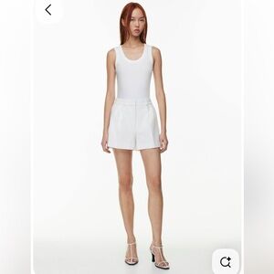 Babaton Mini Pleated Short - (Re-essential) size 8